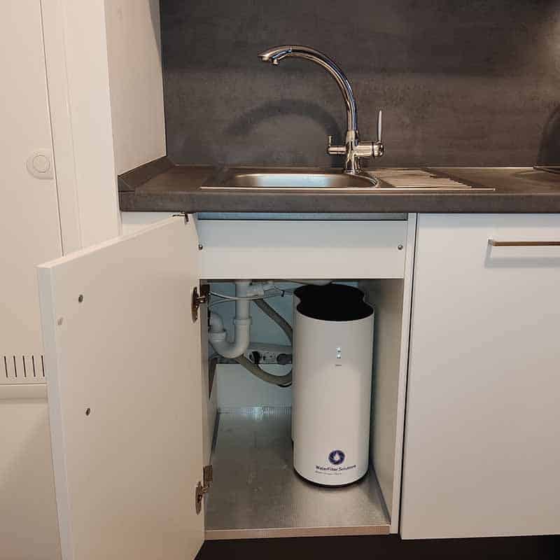 BLUEinfinity Beispiel Installation hochkant Küche